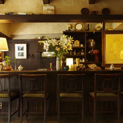【東京都内23区配送無料】高さ120cm 昭和レトロ　茶箪笥　スタジオ　カフェ 楽天市場】【サマーSALE開催中】階段箪笥 幅67cm 幅57cm 和風